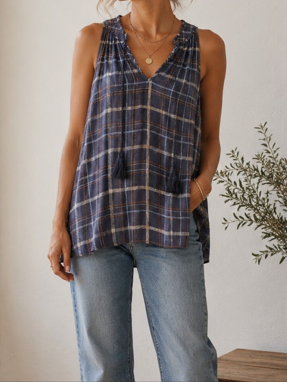 LC Lauren Conrad S Plaid Sleeveless Tassel Tie Boho Tank Top Gray Blue Preppy - Picture 13 of 13